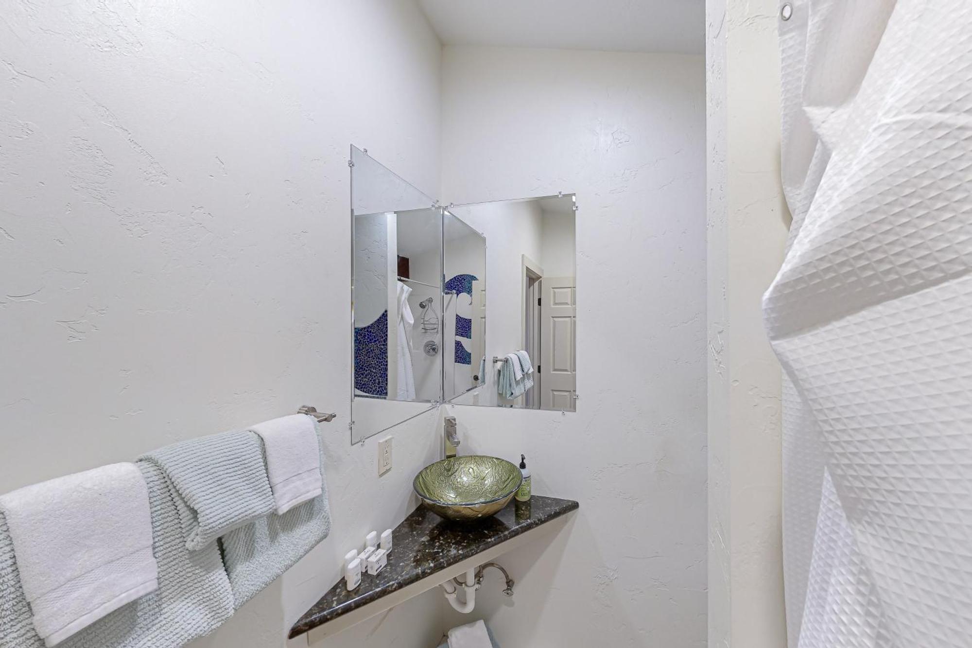 Grapevine Lodge Dallesport Экстерьер фото